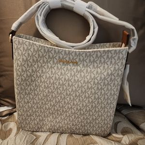 Shoulder Purse